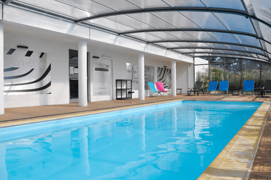 GOLDEN TULIP PORNIC SUITES