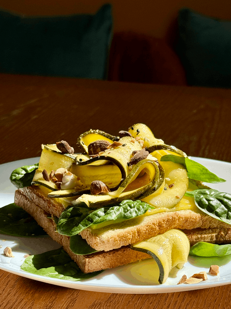 de bon'heur - café de quartier & Fresh cantine - cuisine végétale - Breakfast - Lunch - Brunch - Marseille