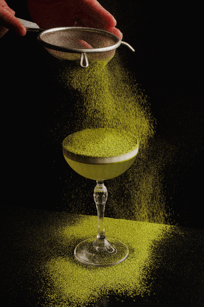 Minuit Express - Cocktail & Spirits Bar