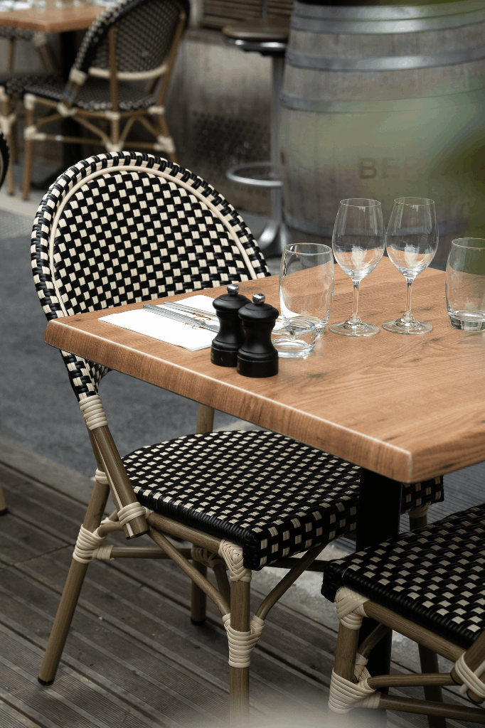 LES COMÉDIENS - Bistro des théâtres