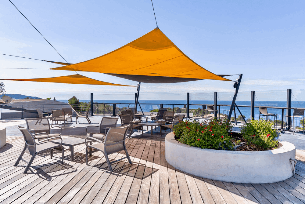 La Ferme Auberge De La Baie Des Anges - Restaurant La Ciotat