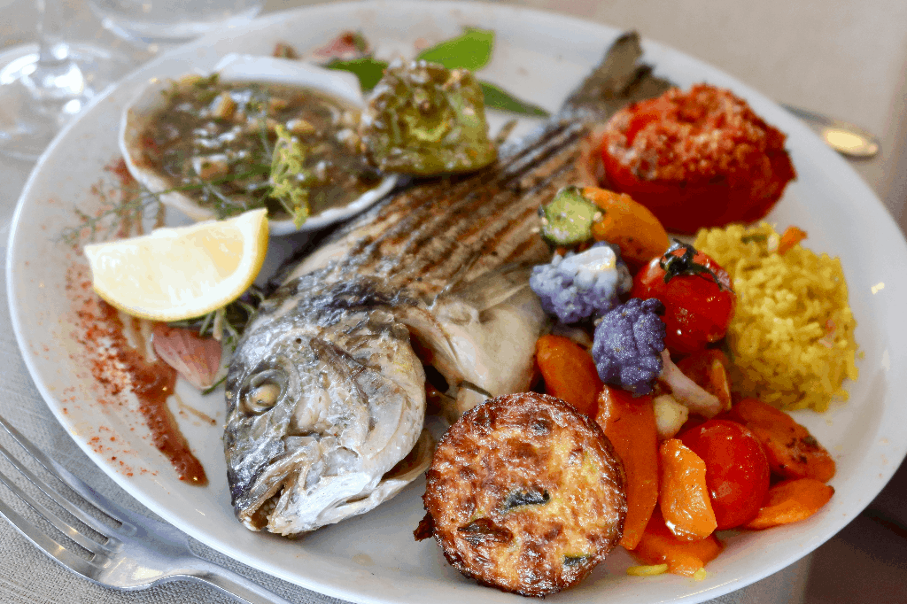 La Ferme Auberge De La Baie Des Anges - Restaurant La Ciotat