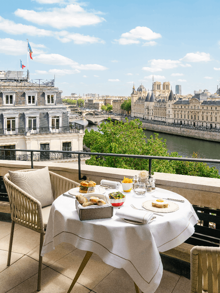 Cheval Blanc Paris