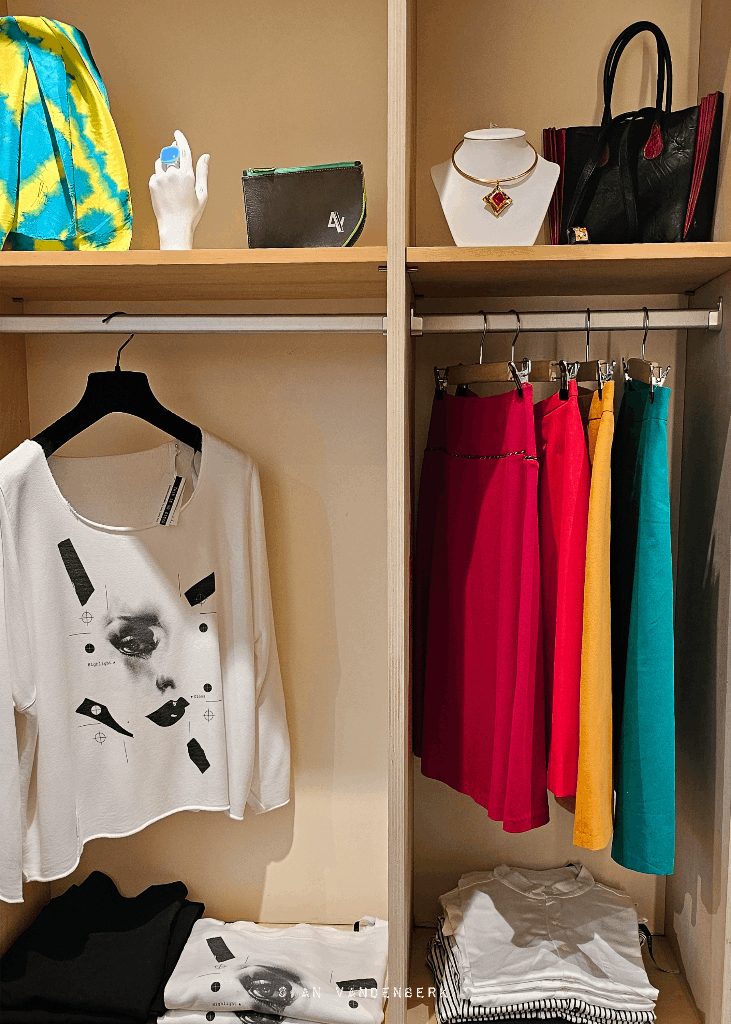 Opulent Origins pop-up (Oct 12,15>19, Nov 14>17, Dec 9,10,11>15)