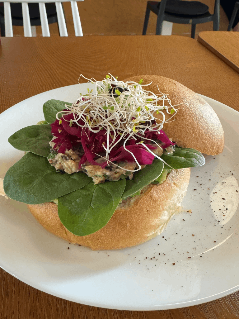 de bon'heur - café de quartier & Fresh cantine - cuisine végétale - Breakfast - Lunch - Brunch - Marseille
