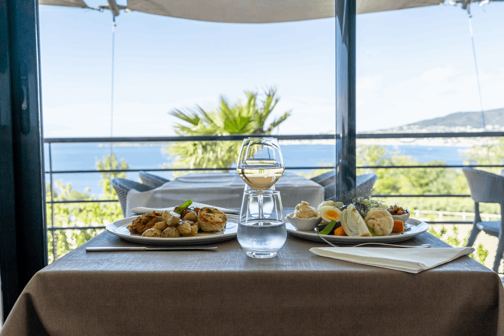 La Ferme Auberge De La Baie Des Anges - Restaurant La Ciotat