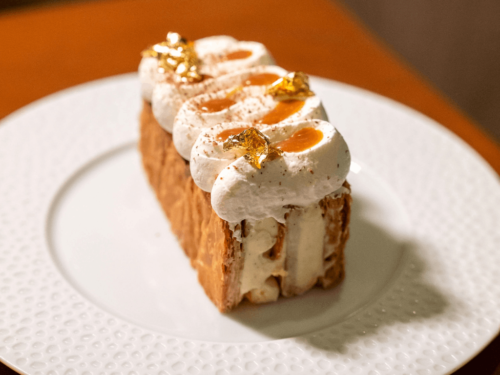 Les Cocottes Arc De Triomphe